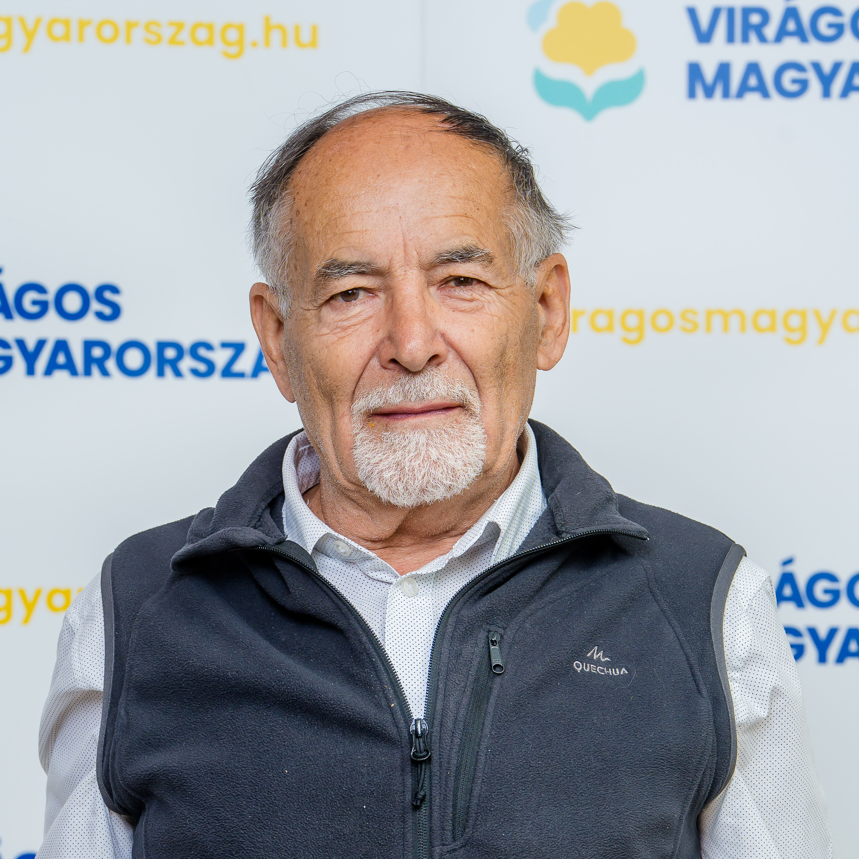 Professor Emeritus, a Szervező Bizottság tiszteletbeli elnöke